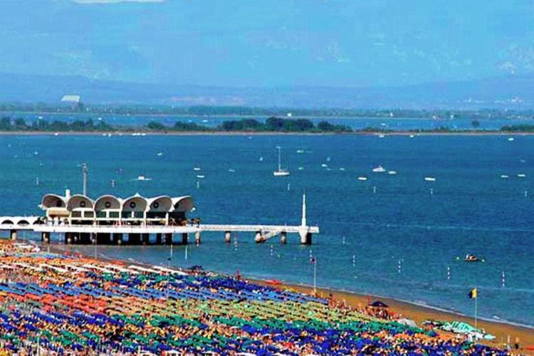 Hotel San Carlo Lignano Sabbiadoro Szoba fotó